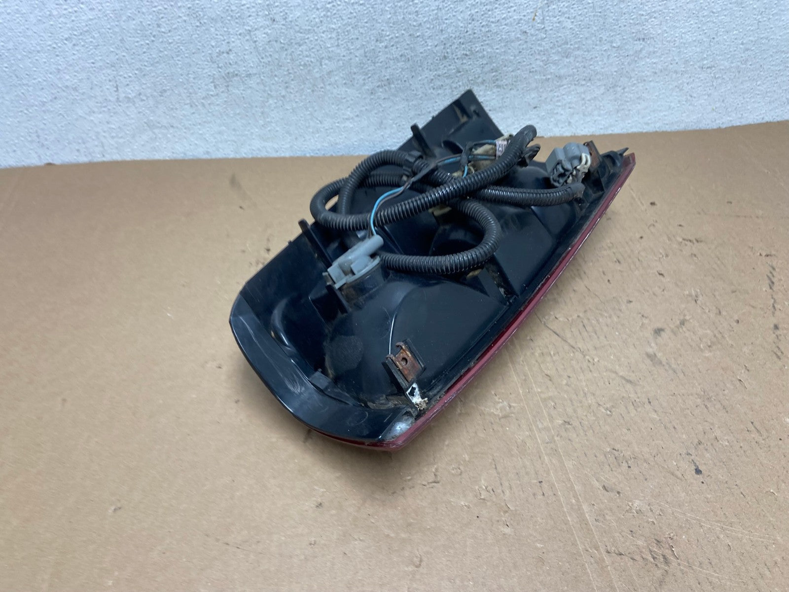 1999-2002 Chevrolet Silverado 1500 Left Driver Lh Side Tail light AD8046 LK4
