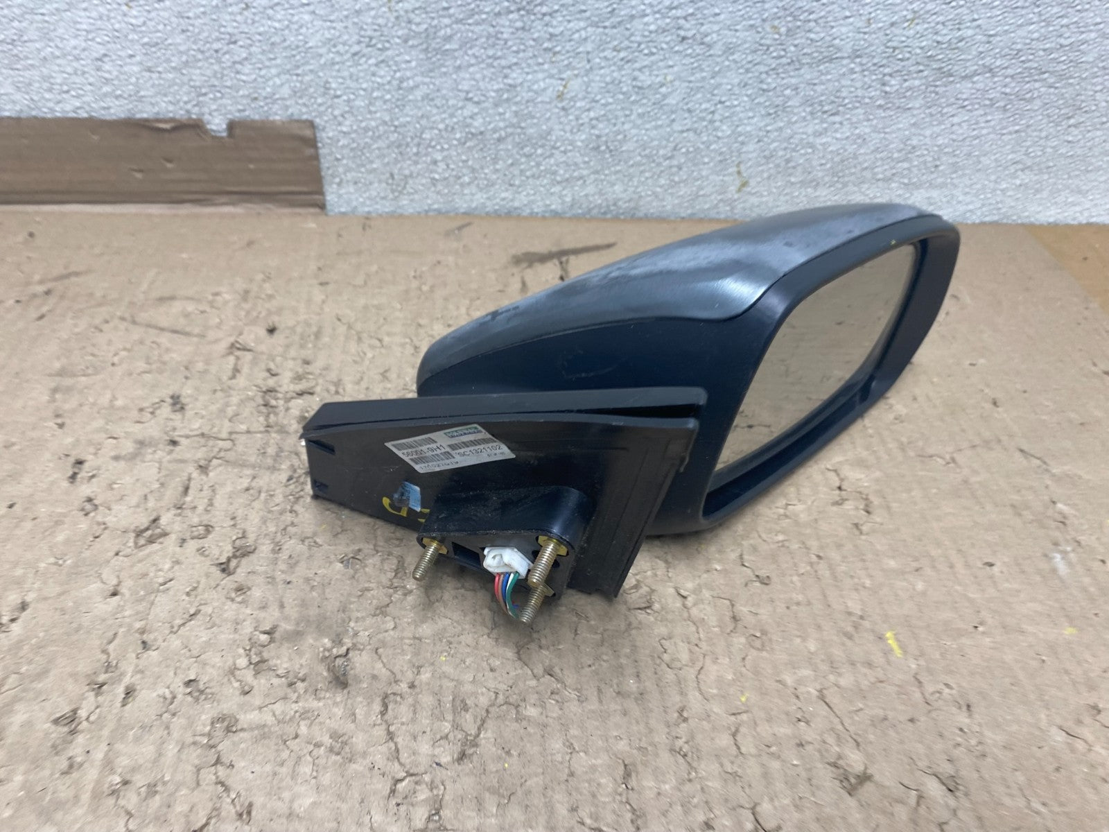 2005 to 2010 Scion TC Right Passenger Side View Door Mirror OEM U2505 DG8