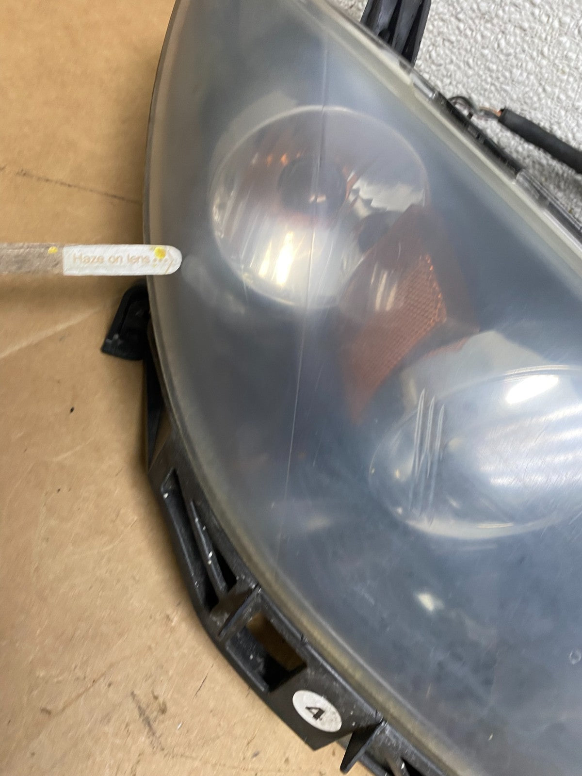 2004 to 2009 Mazda 3 Sedan Left+Right Side Halogen Headlights X5018 DW7