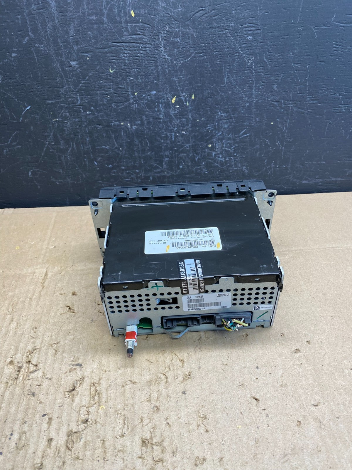 2007-2012 Chrysler Dodge Jeep Ram Radio CD MP3 AUX Receiver AC4624 DG3