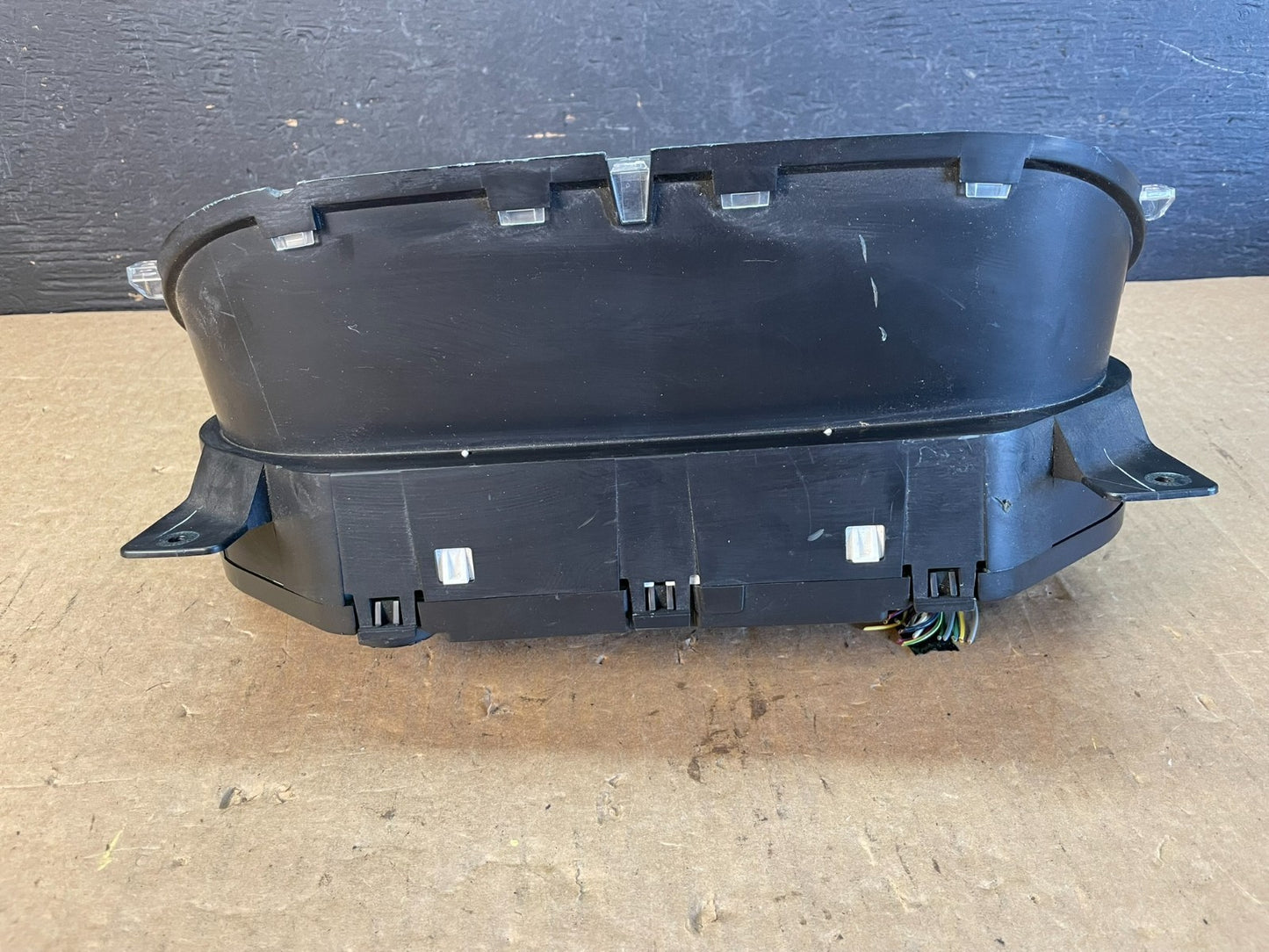 2006 Ford Explorer Speedometer Cluster Gauge AD0401 DG5
