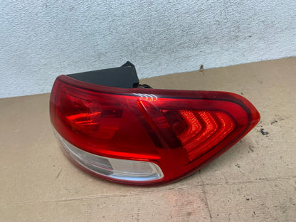 2016 2017 2018 Kia Sorento Right Passenger RH Tail Light AF5046 LK1