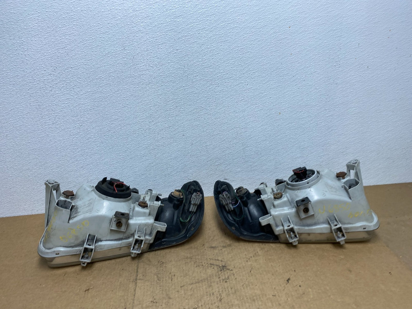 1999-2004 Nissan Pathfinder Left+Right Side Set Halogen Headlights Oem AC3404 DW7