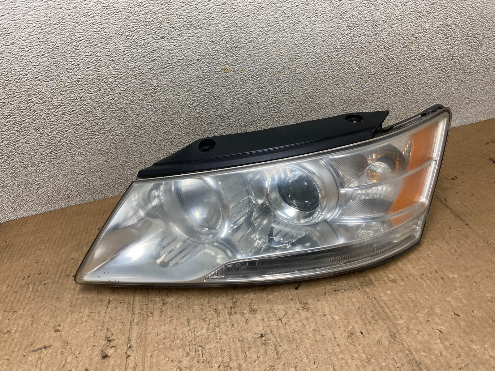2009 - 2010 Hyundai Sonata Left Driver LH Side Headlight Halogen Oem AA8315 DW0
