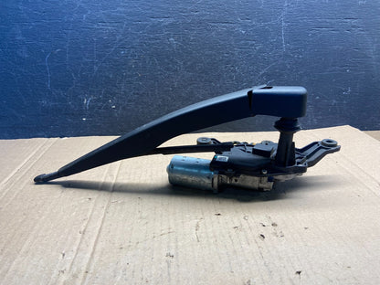 2020 to 2023 Ford Explorer Rear Windshield Wiper Motor AE2318 DG3