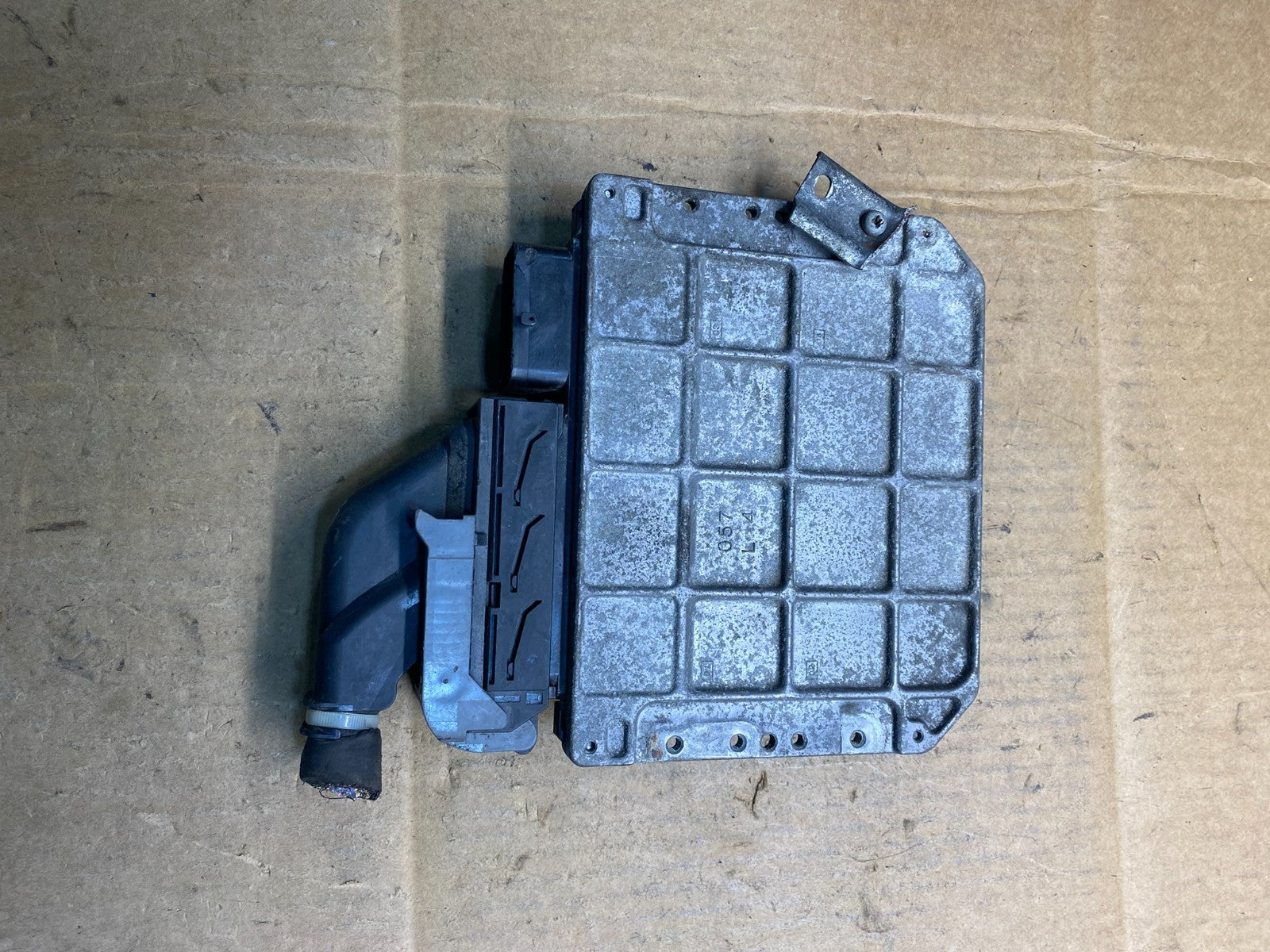 2010 Lexus RX350 Electronic Engine Control Module ECU ECM AB3843 DG1