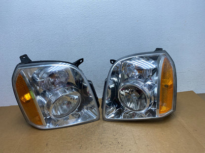 2007 - 2014 GMC Yukon Halogen Headlights Left+Right Side Set AE0581 DW0