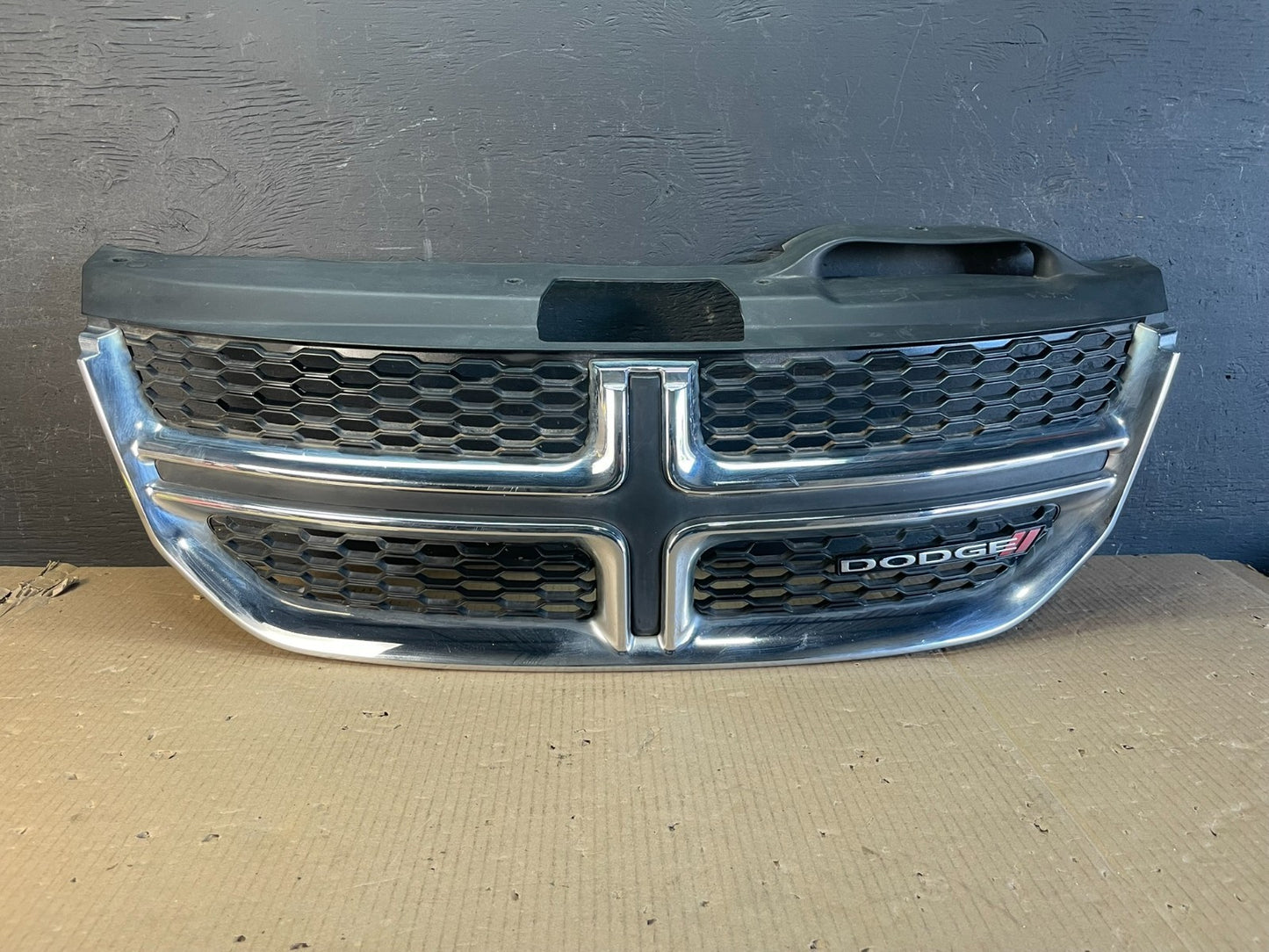 2011 to 2018 Dodge Journey Front Upper Chrome Grill Grille AE3782 DG0
