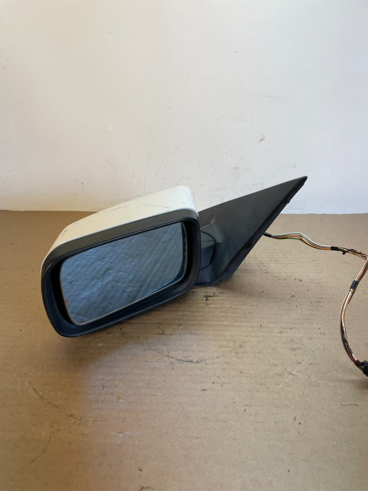 2001 to 2006 BMW 325i Left Driver LH Side View Door Mirror AF8473 DG2