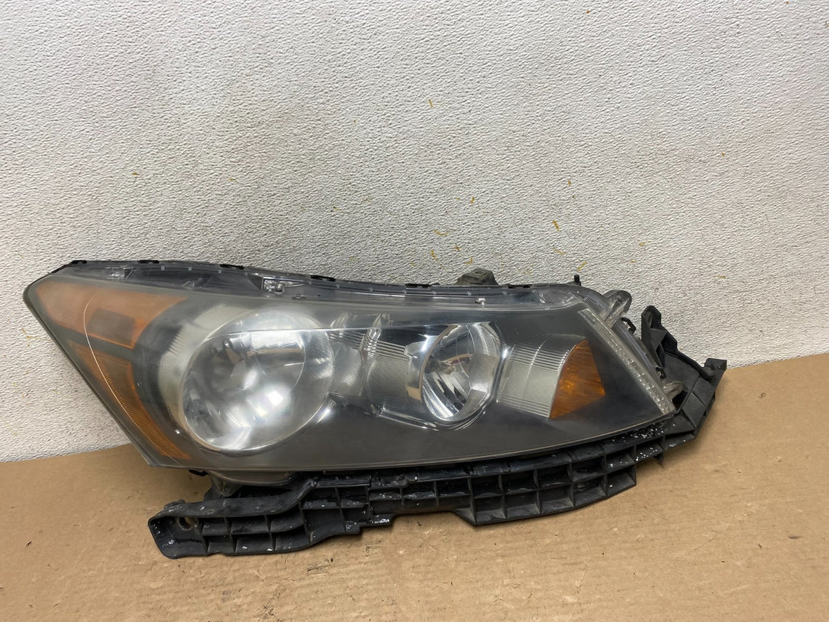 2008 to 2012 Honda Accord Sedan Right Passenger RH Headlight AI0962 DW0
