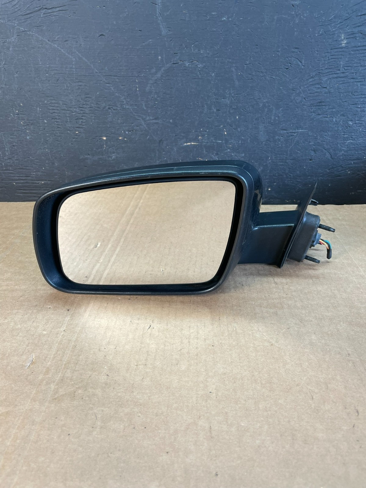 2005 2006 2007 Ford Five Hundred Left Driver LH View Door Mirror AE8310 DW8
