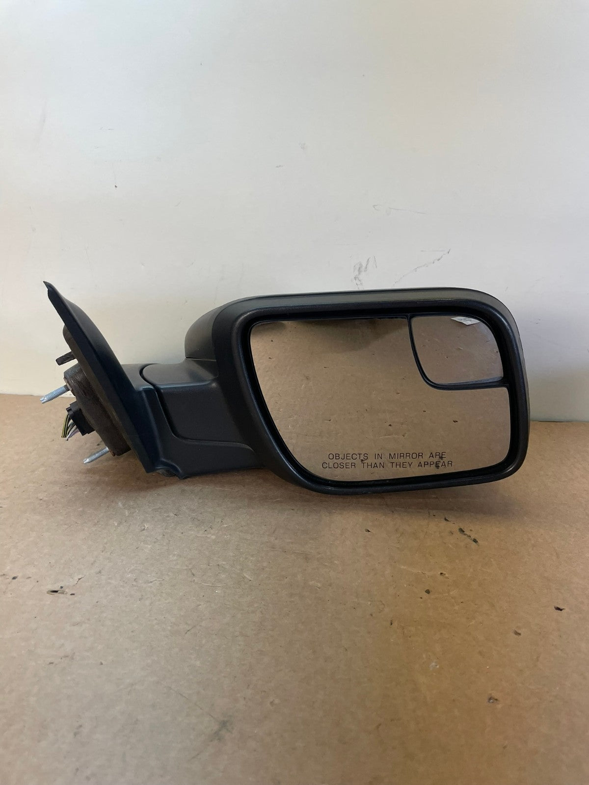 2011 to 2015 Ford Explorer Right Passenger View Door Mirror AH0262 LK5