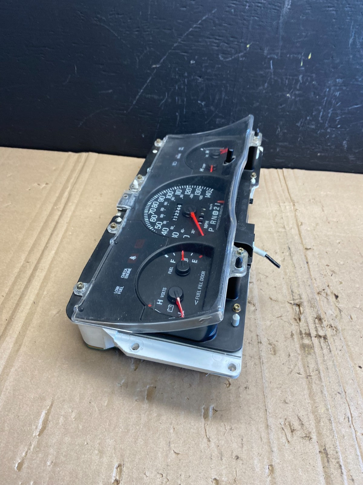 2001 to 2005 Mercury Grand Marquis Speedometer Cluster Gauge Oem ab8921 DG2
