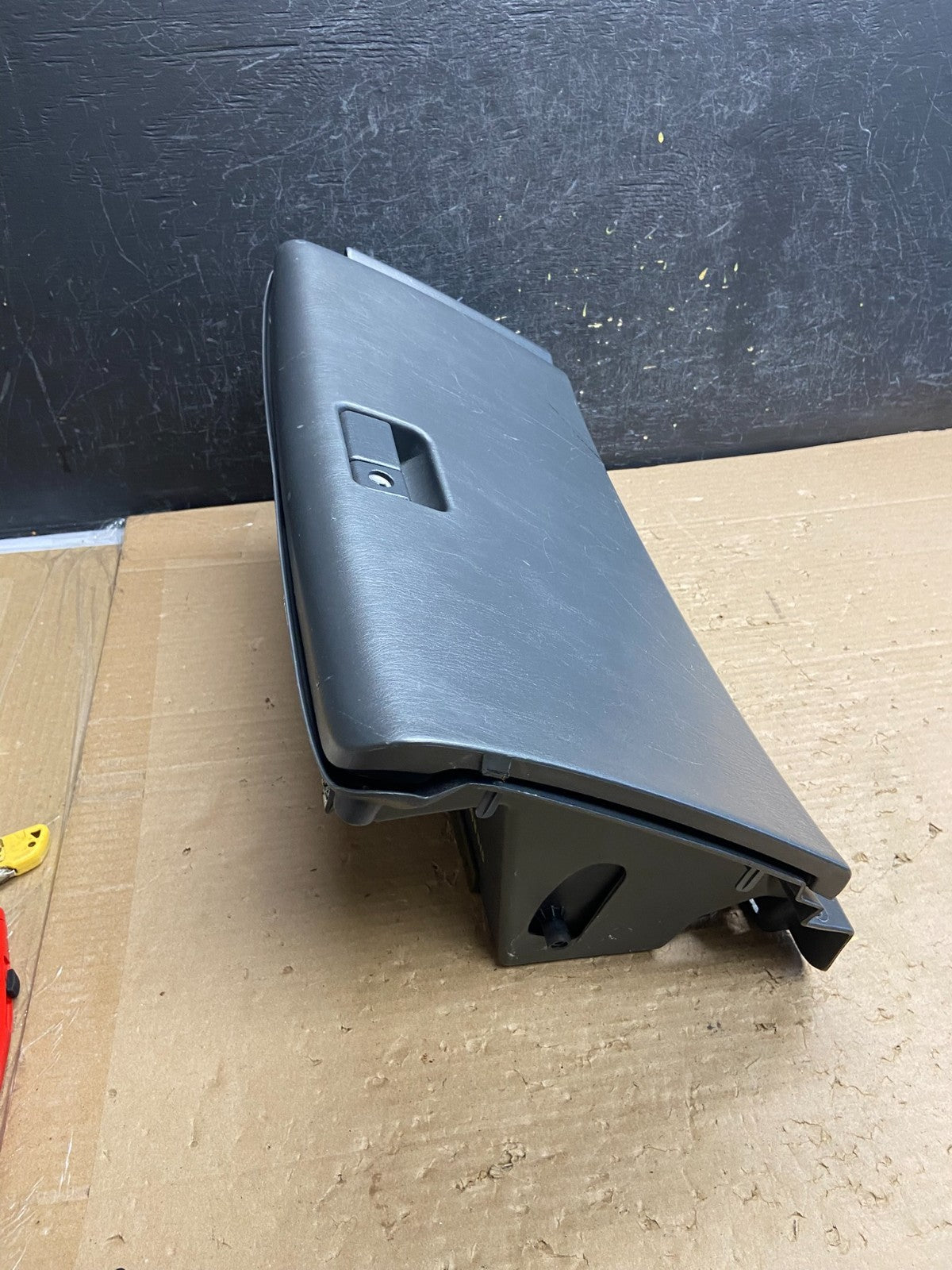 1999 to 2003 Lexus RX300 Passenger Side Glove Box AG8510 DG1