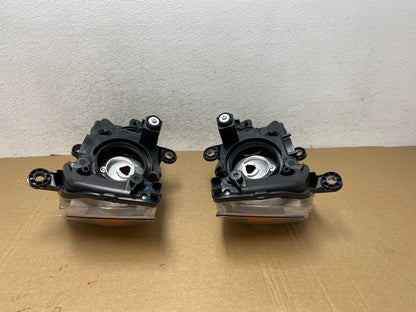 2008 to 2016 Chrysler Town and Country Left+Right Side Headlights AF9905 DW9