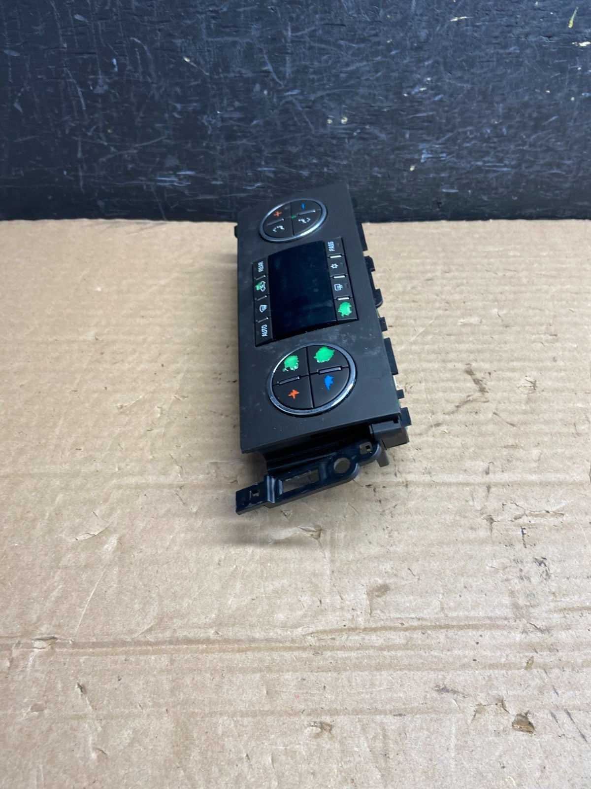2007 - 2011 Chevrolet Silverado Gmc Sierra A/C Heater Climate Control AF2072 DW1