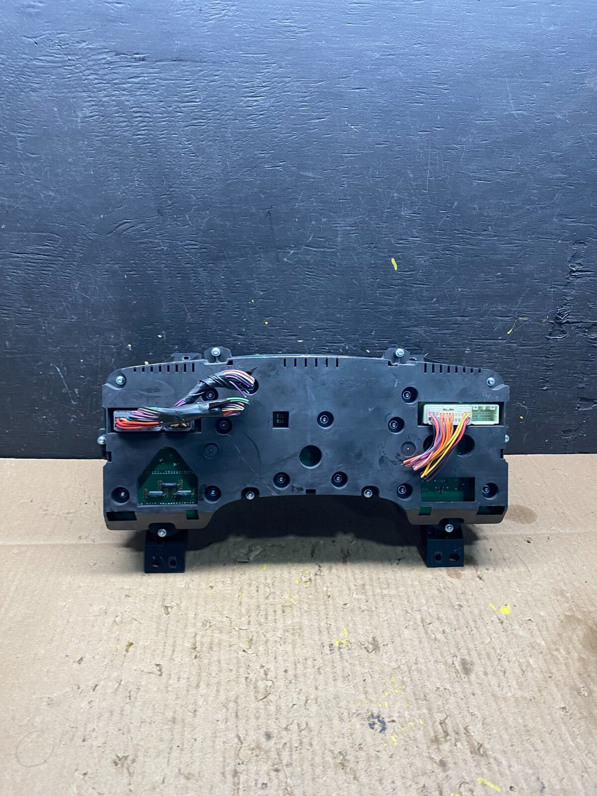 2005 Dodge Durango Speedometer Instrument Cluster Gauge M8017 PS6