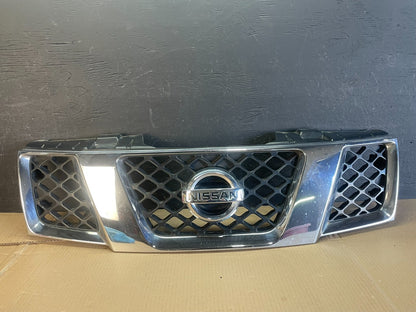 2005 2006 2007 Nissan Pathfinder Chrome Front Upper Grill Grille AE3506 DG0