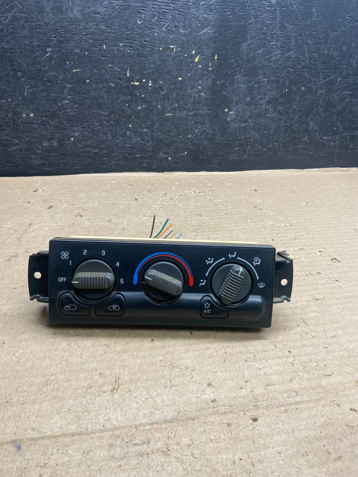 1999 to 2002 Chevrolet Silverado HVAC Heater Climate Control Module AH5335 DG0