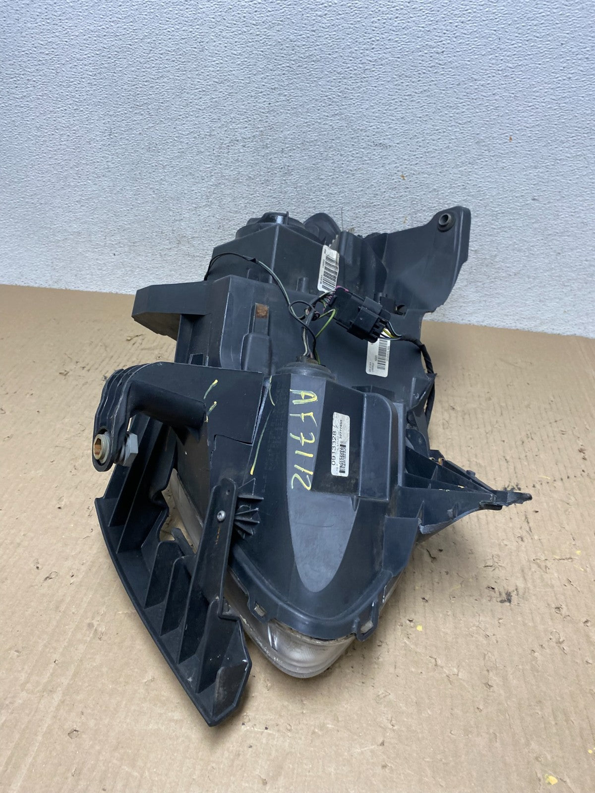2008-2012 Buick Enclave Left Driver Headlight Xenon Hid One Ballast AF7112 DW13