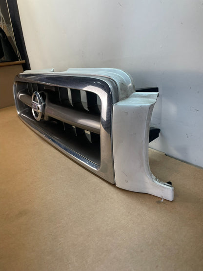 2002 2003 2004 Nissan Pathfinder Front Upper Grill Grille AF8547 DG1