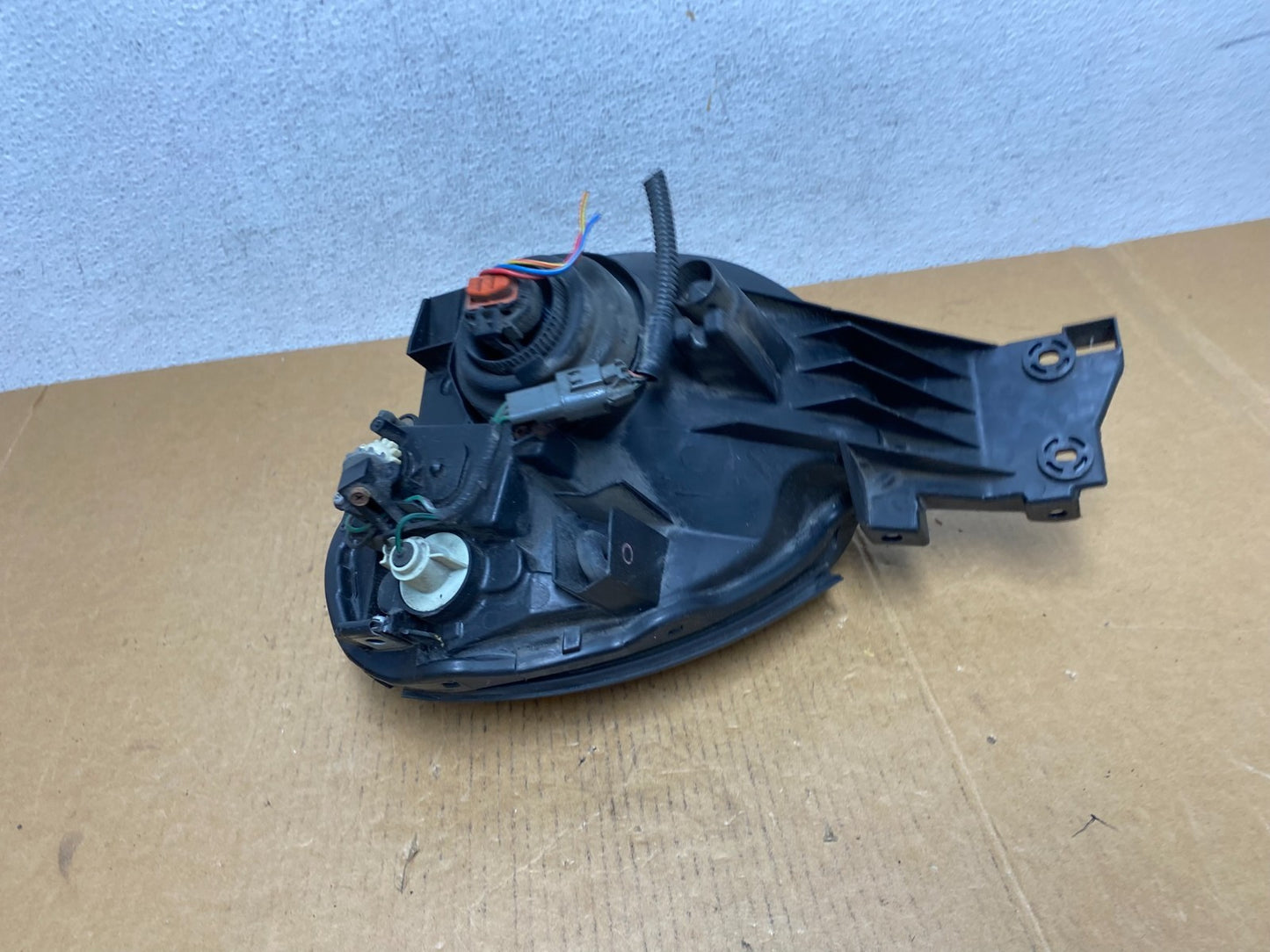 2002 to 2003 Subaru Impreza Right Passenger RH Halogen Headlight AD9184 DW4