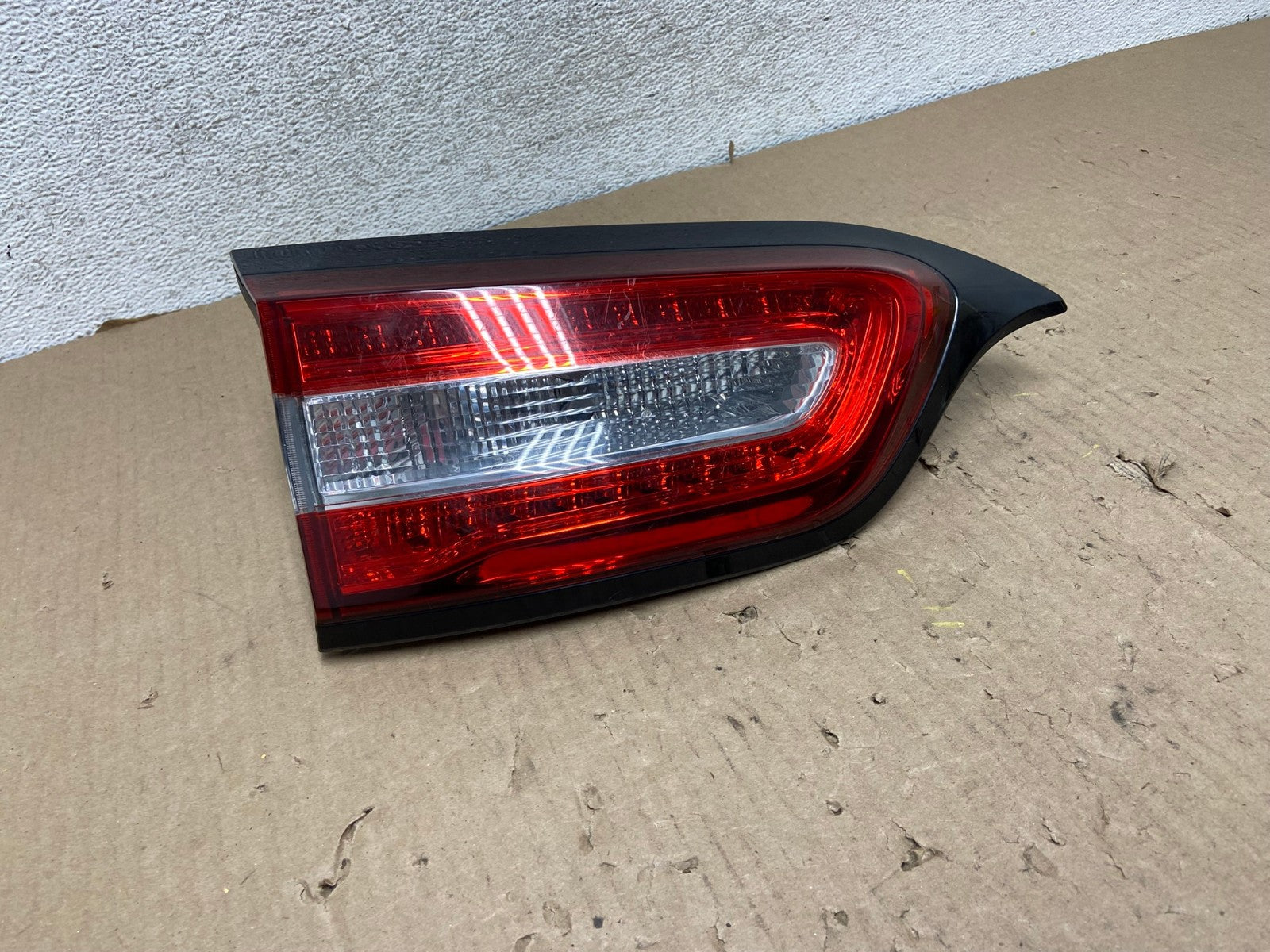 2014 to 2018 Jeep Cherokee Left Driver LH Side Inner Tail Light AG8045 LK0