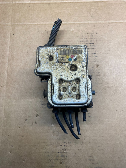 GM Brake Pump Module Chevrolet GMC 11 pin plug | 13567124 AD75834