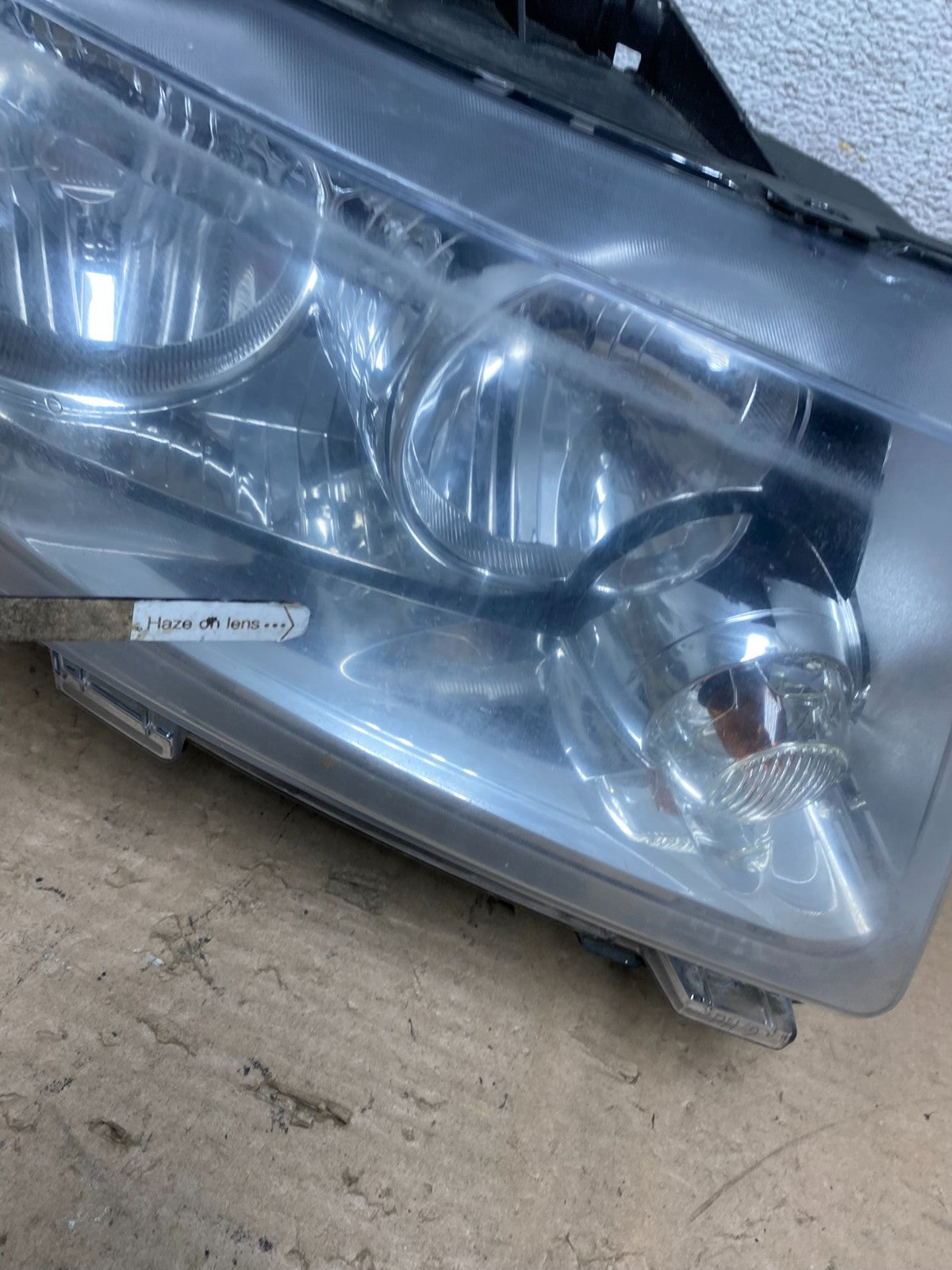 2011-2013 Jeep Grand Cherokee Right Passenger Halogen Headlight AI1143 DW4