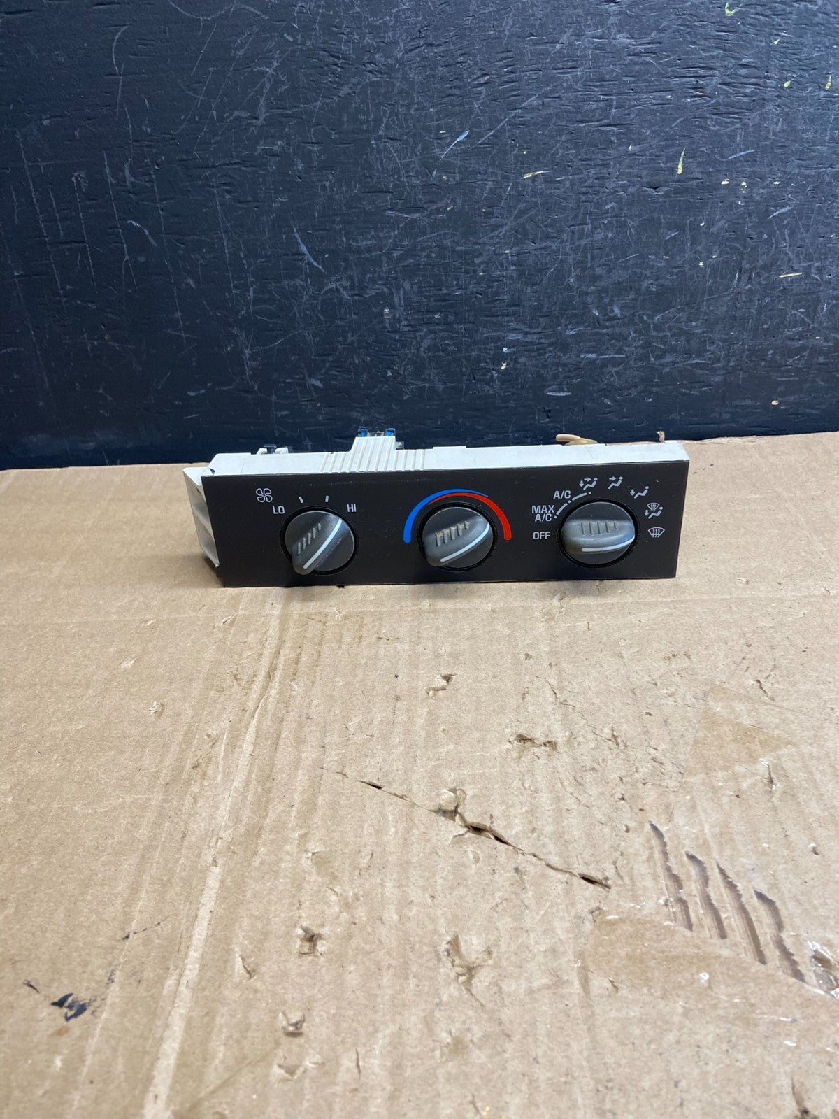2001 - 2007 GMC Chevrolet Express 1500 Climate Control A/C ae1774 DG0