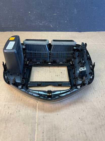 2017- to 2020 Chevrolet Sonic Center Dash Radio Air Vent Trim Bezel ac5190 DG8