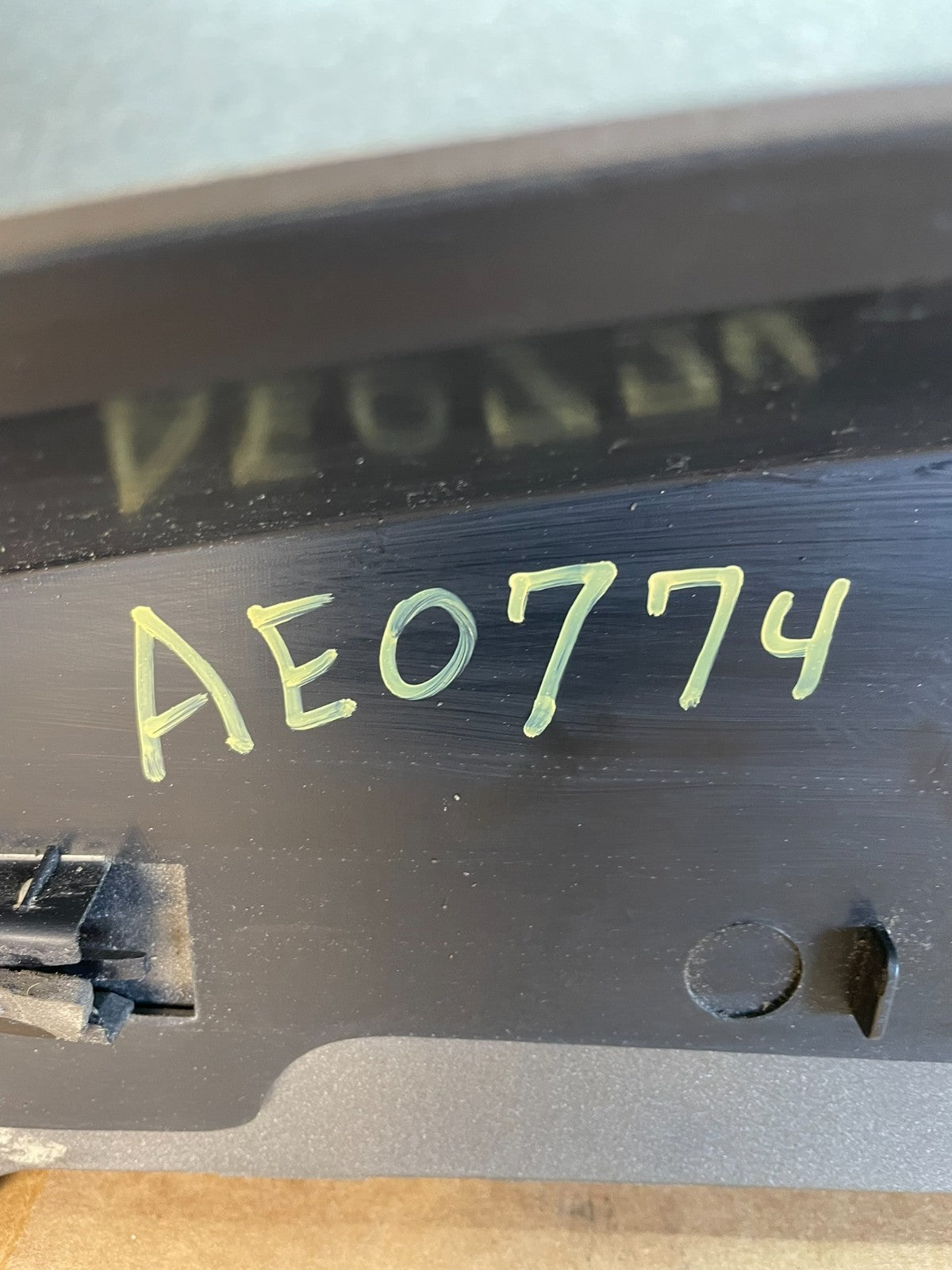 2011-2016 Jeep Compass Rear Upper Liftgate Spoiler Wing AE0774 DG5
