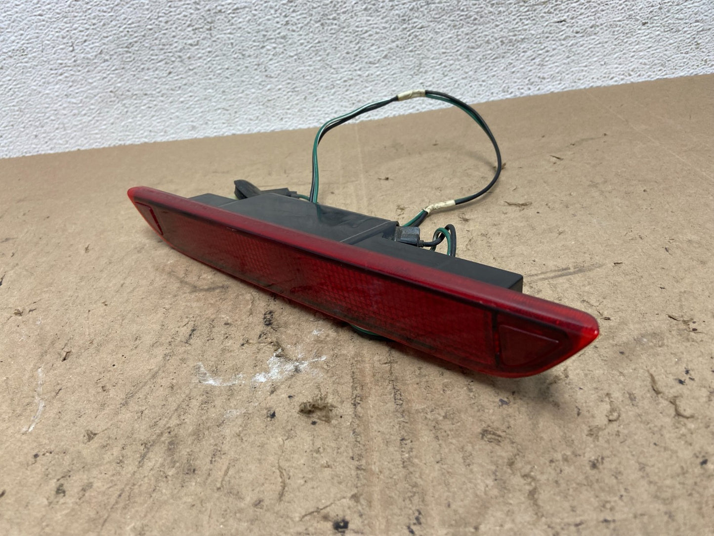 2005 to 2010 Honda Odyssey 3RD Brake Tail Light AE6479 DG1
