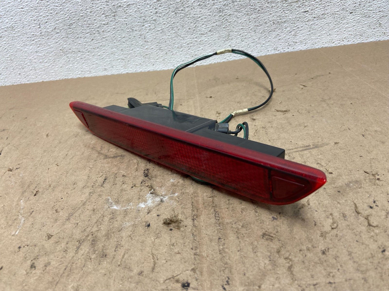 2005 to 2010 Honda Odyssey 3RD Brake Tail Light AE6479 DG1