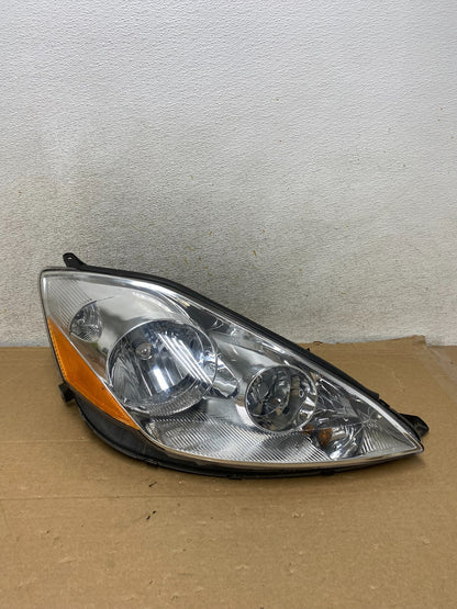 2006 to 2010 Toyota Sienna Right Passenger Rh Side Headlight Halogen AH8248 DW0