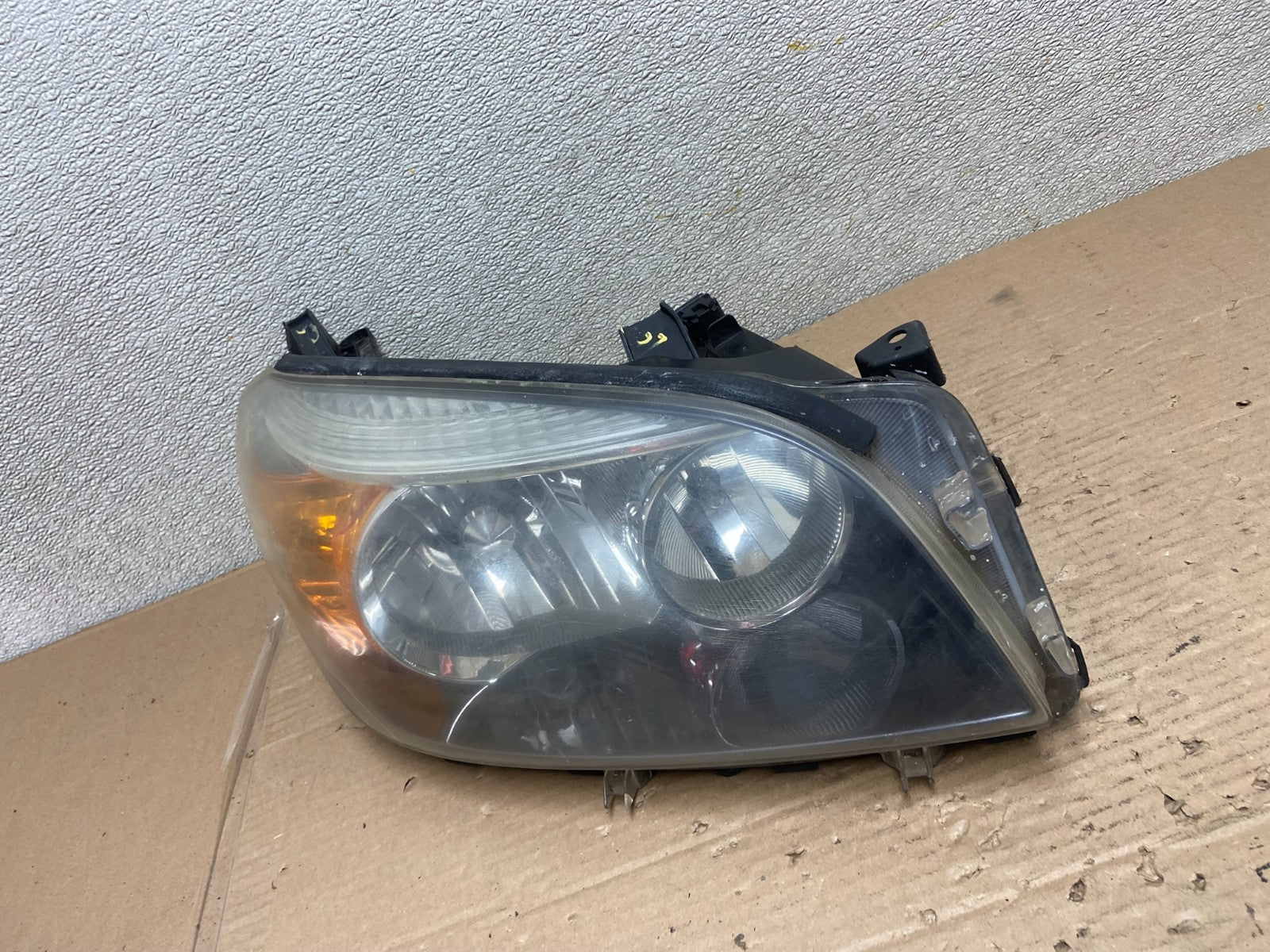 2006 2007 2008 Toyota Rav4 Right Passenger Rh Side Halogen Headlight OEM AA94081