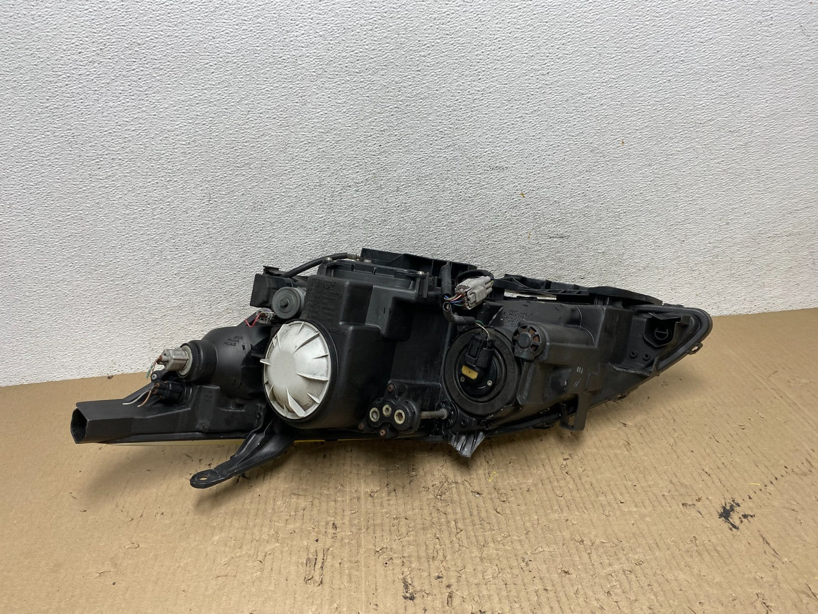 2007 2008 2009 Lexus ES350 Right Passenger RH HID Xenon Headlight AF7004 DW7