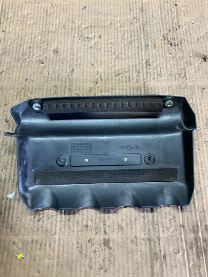 2007 to 2008 Honda Fit Engine Cover Trim Bezel 17124-rme-a0 OEM S8664 DG5