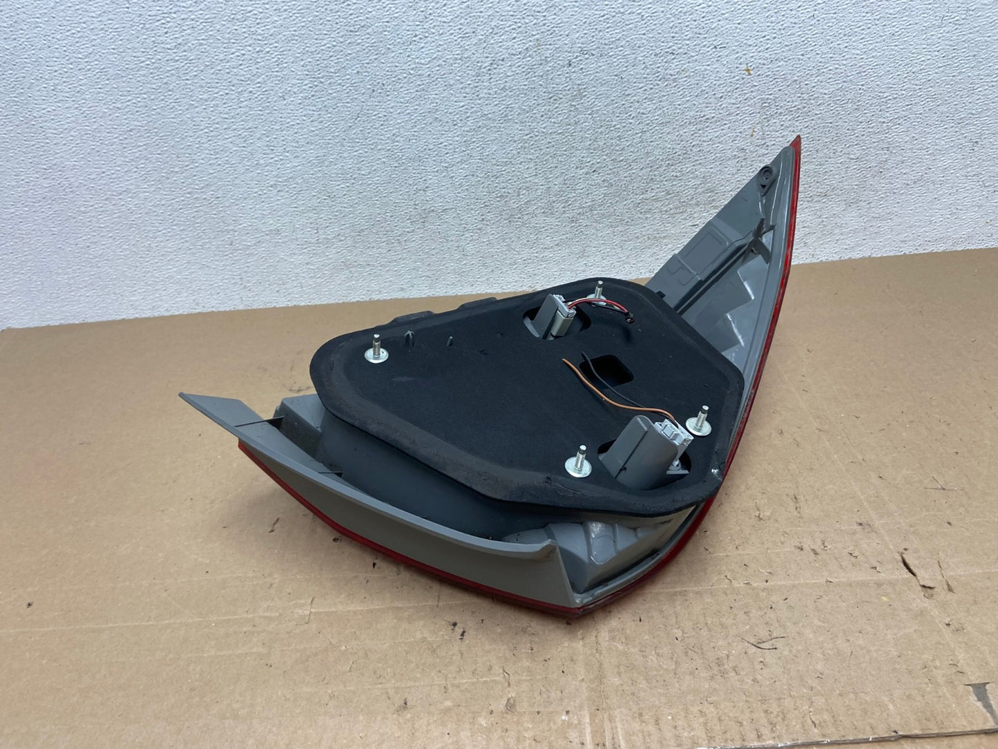 2006 - 2007 Honda Accord Right Passenger Side Tail light AE6146 LK4