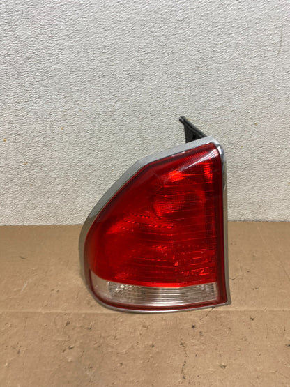 2002 to 2003 Mitsubishi Diamante Left Driver LH Side Tail Light OEM M3841 DG0