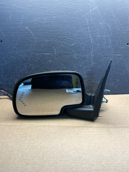 2003-2006 Chevrolet Tahoe Suburban Left Driver LH Turn Door Mirror AF6736 MS9