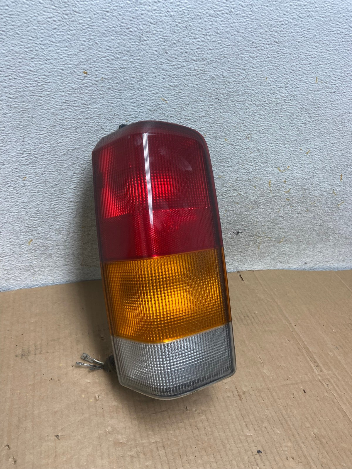 1997 to 2001 Jeep Cherokee Left Driver Side Tail Light AI6947 LK2