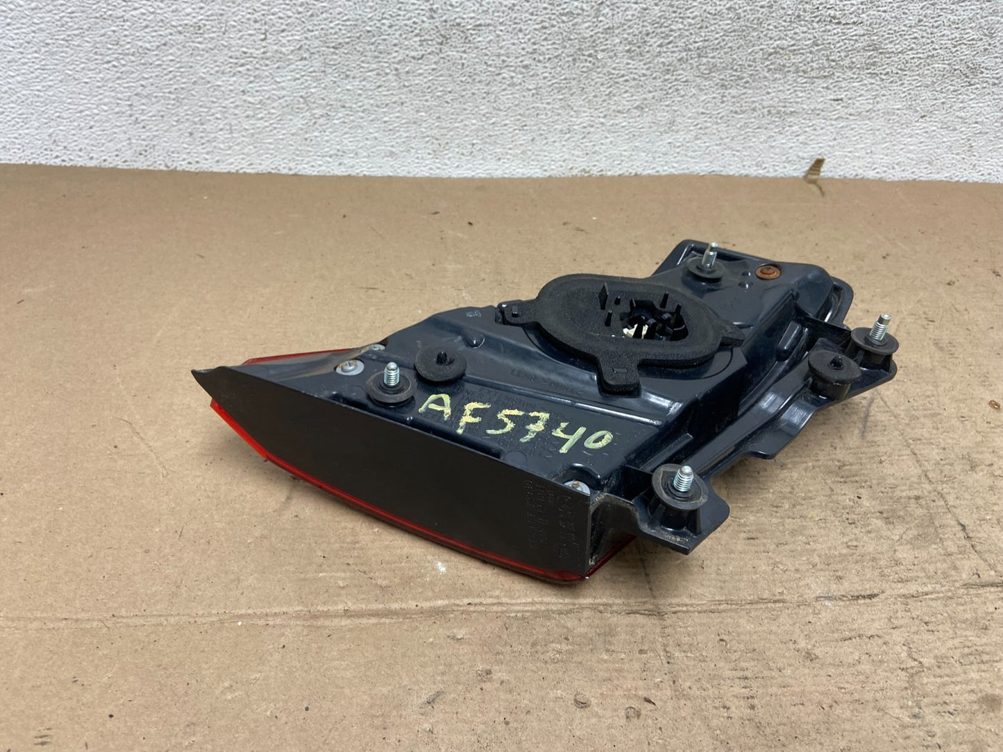 2015 to 2019 Infiniti Q70 Right Passenger RH Side Inner Tail Light AF5740 DG6