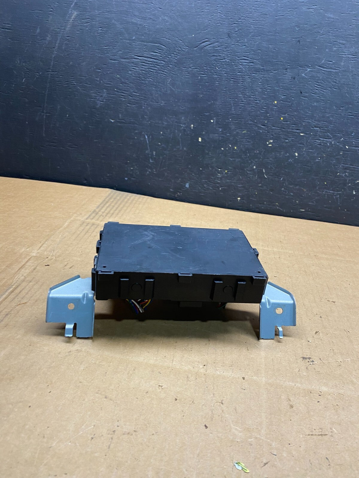2011 - 2014 Nissan Quest Left Power Sliding Door Control Module N2819 DG1