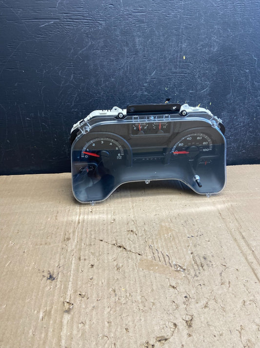 2010 Ford E150 E250 E350 Gauge Speedometer Cluster ae2015 DG0