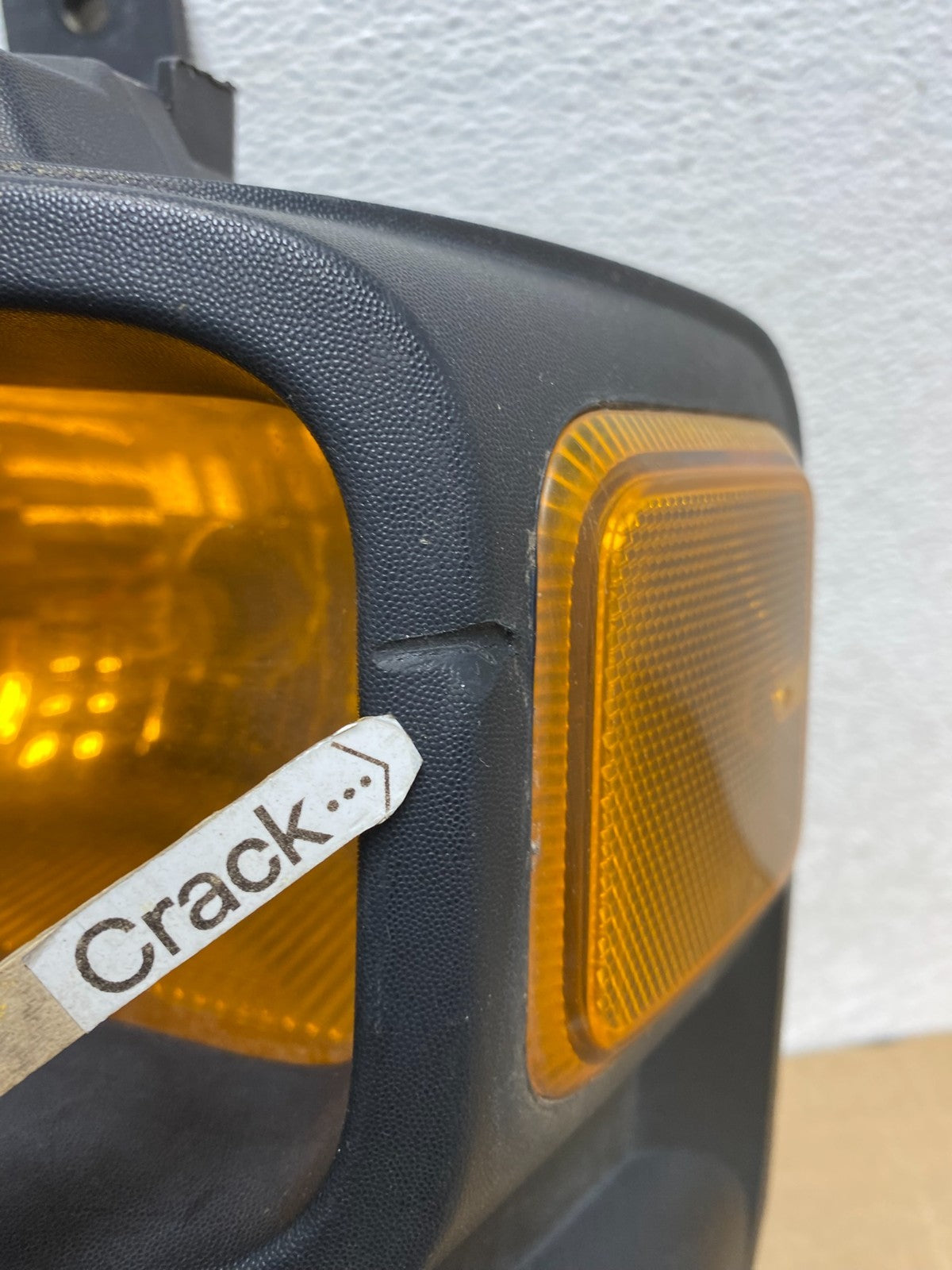 2008-2017 Ford E150 E250 E350 Van Left Side Headlight Bezel Trim AG2442 DW3