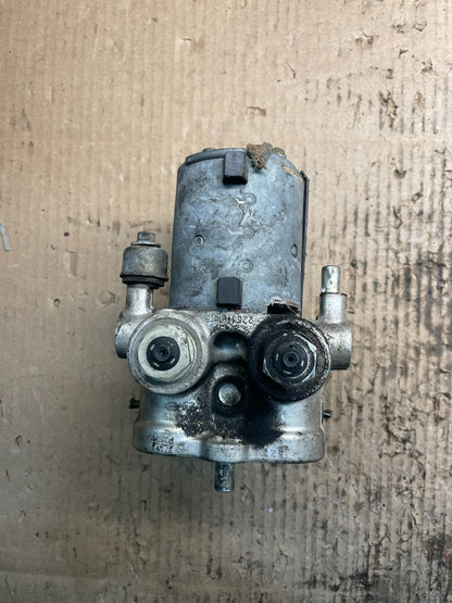 1986 - 1991 Mercedes 300SEL 300SE ABS Anti Lock Brake Pump Module U9126 DG5