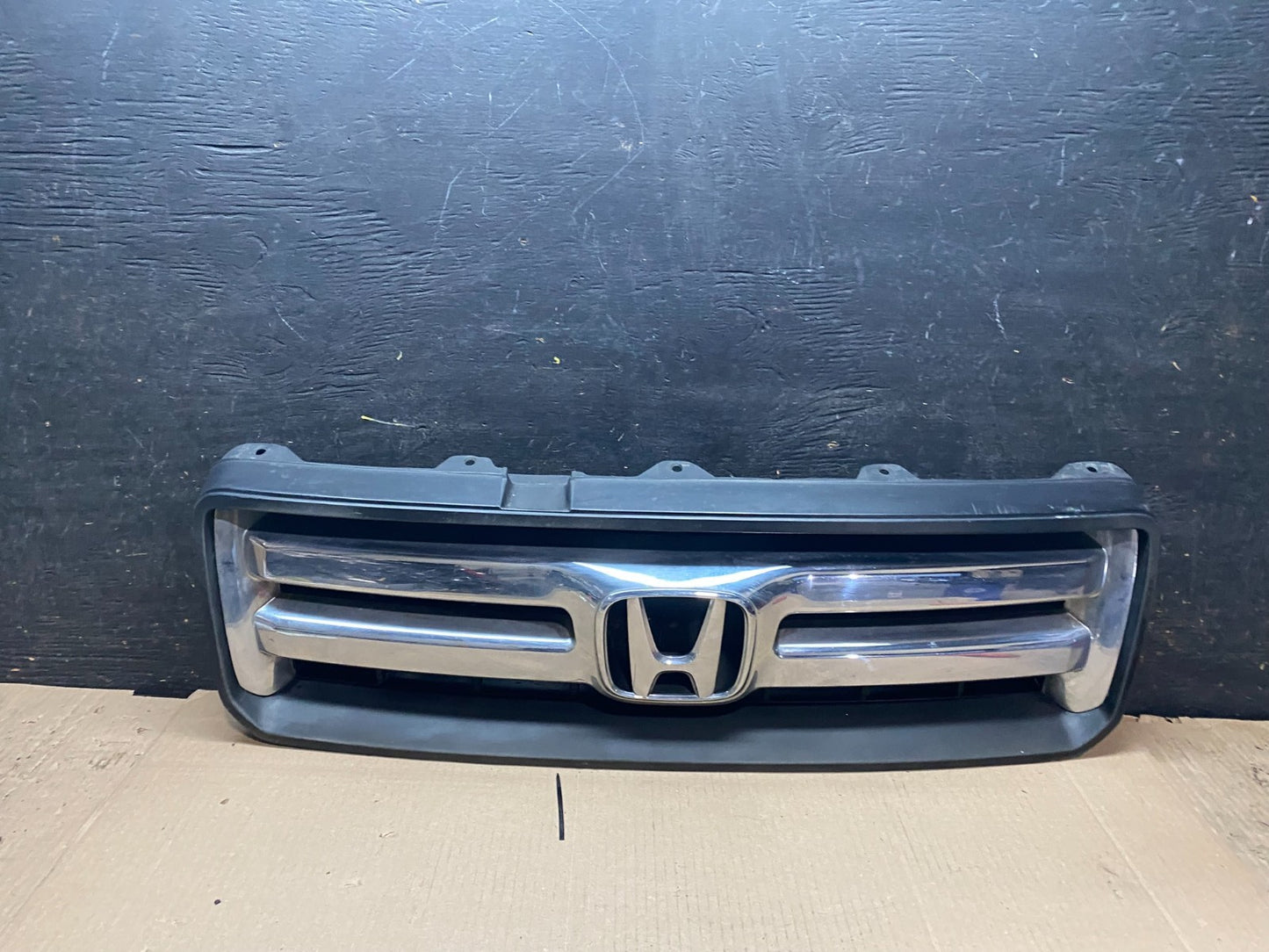 2006 to 2008 Honda Pilot Front Upper Grill Grille Oem X3062 DG0