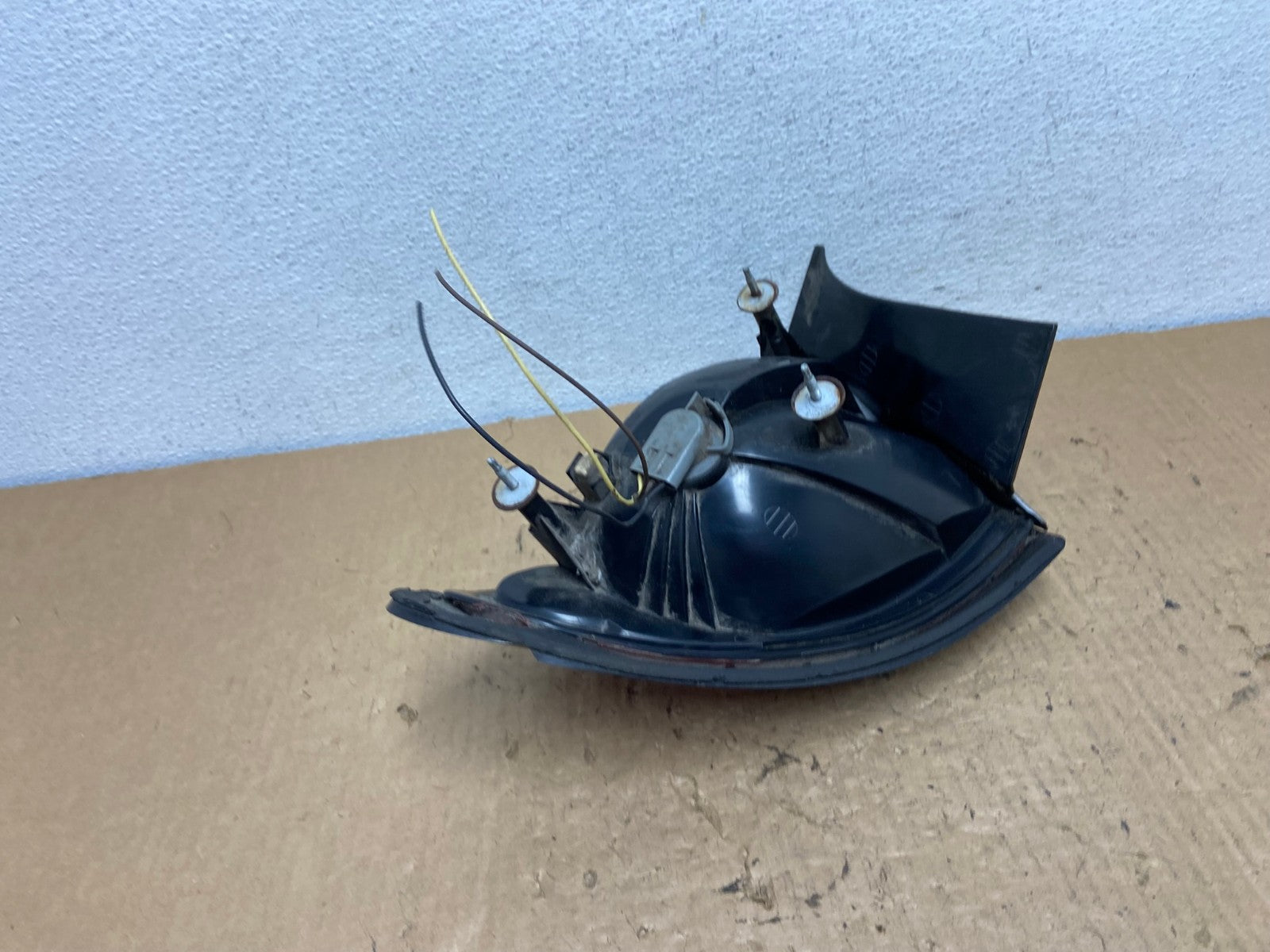 1995-2001 Chevrolet Lumina Left Driver side Tail Light AC8189 LK5