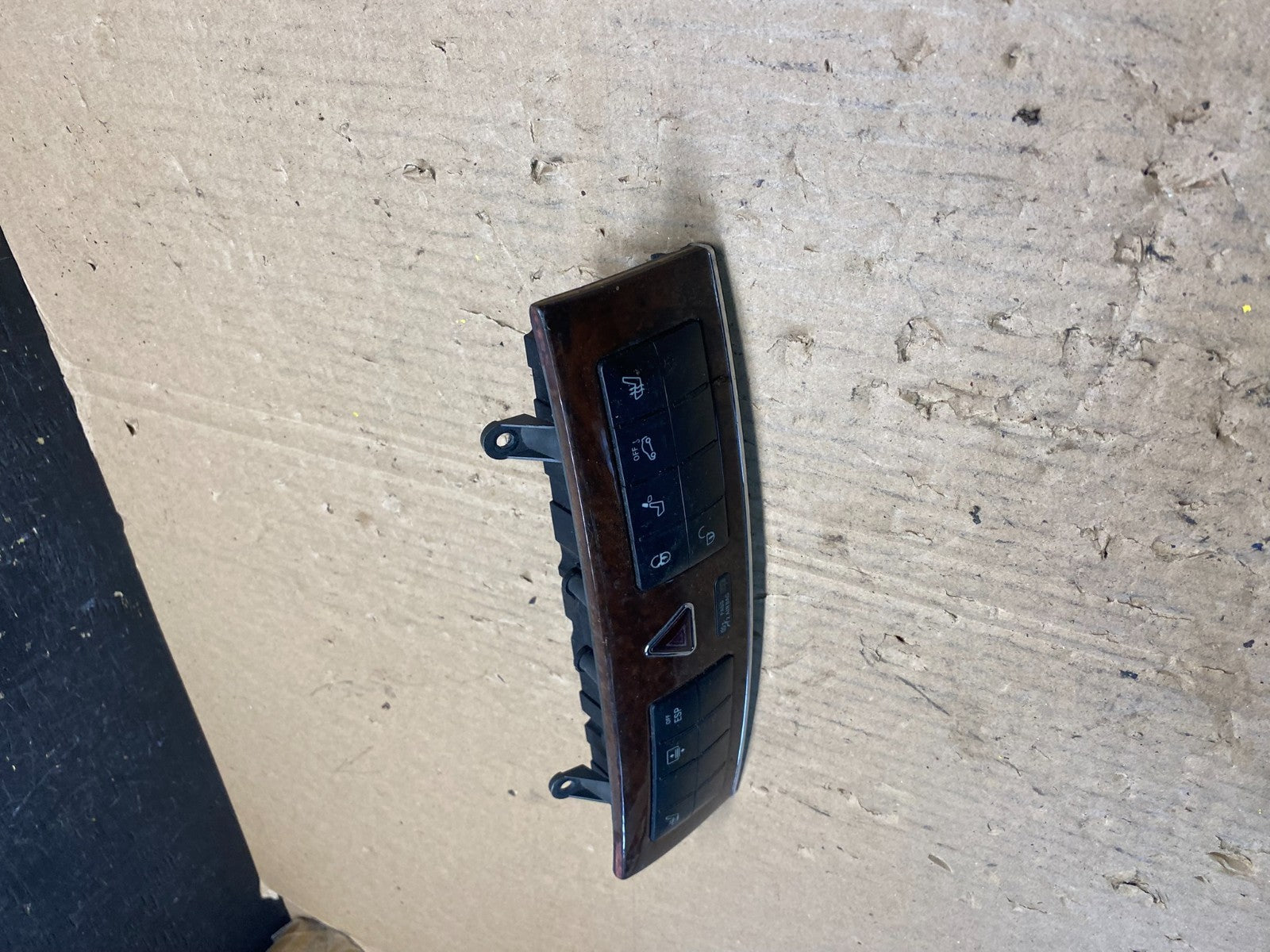 2005-2009 Mercedes W209 CLK350 CLK550 Door Lock ESP Hazard Control t1443 DG2